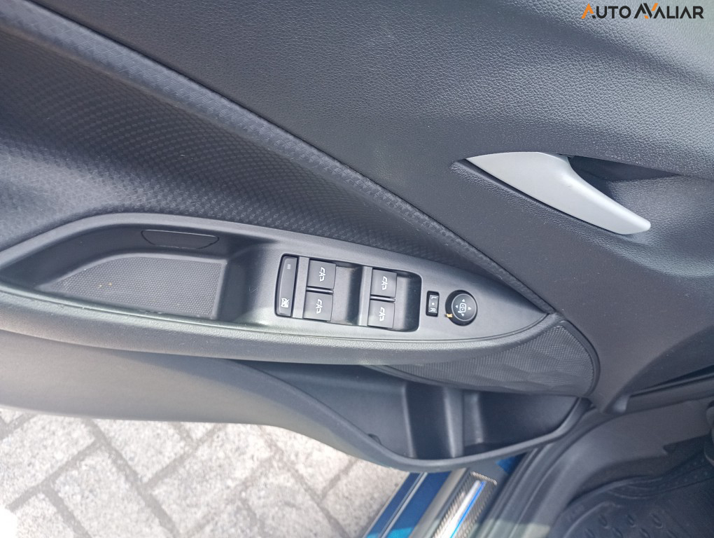 CHEVROLET ONIX 1.0 TURBO FLEX PLUS LTZ MANUAL