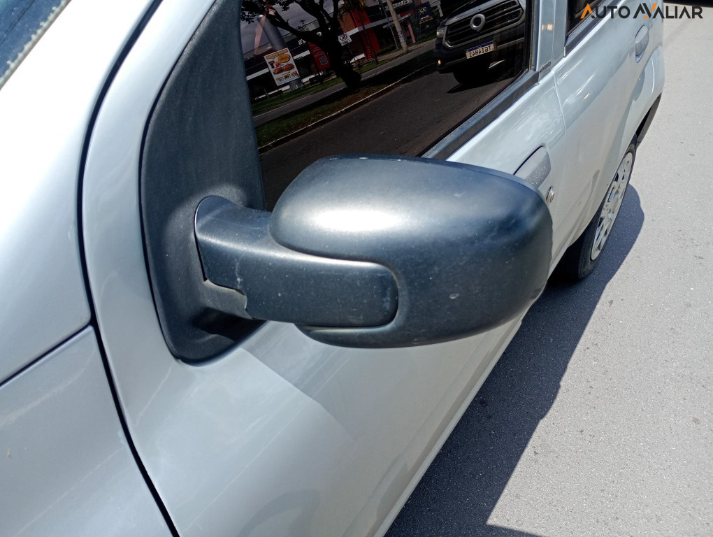 FIAT UNO 1.0 EVO VIVACE 8V FLEX 4P MANUAL