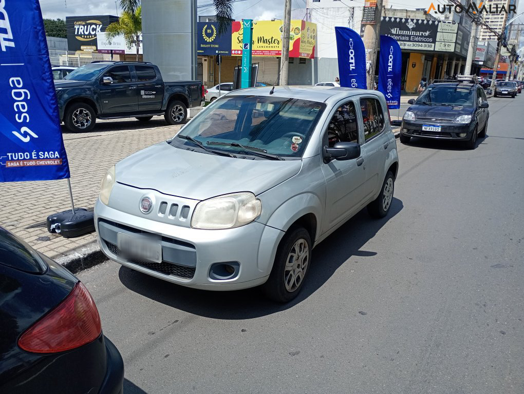FIAT UNO 1.0 EVO VIVACE 8V FLEX 4P MANUAL