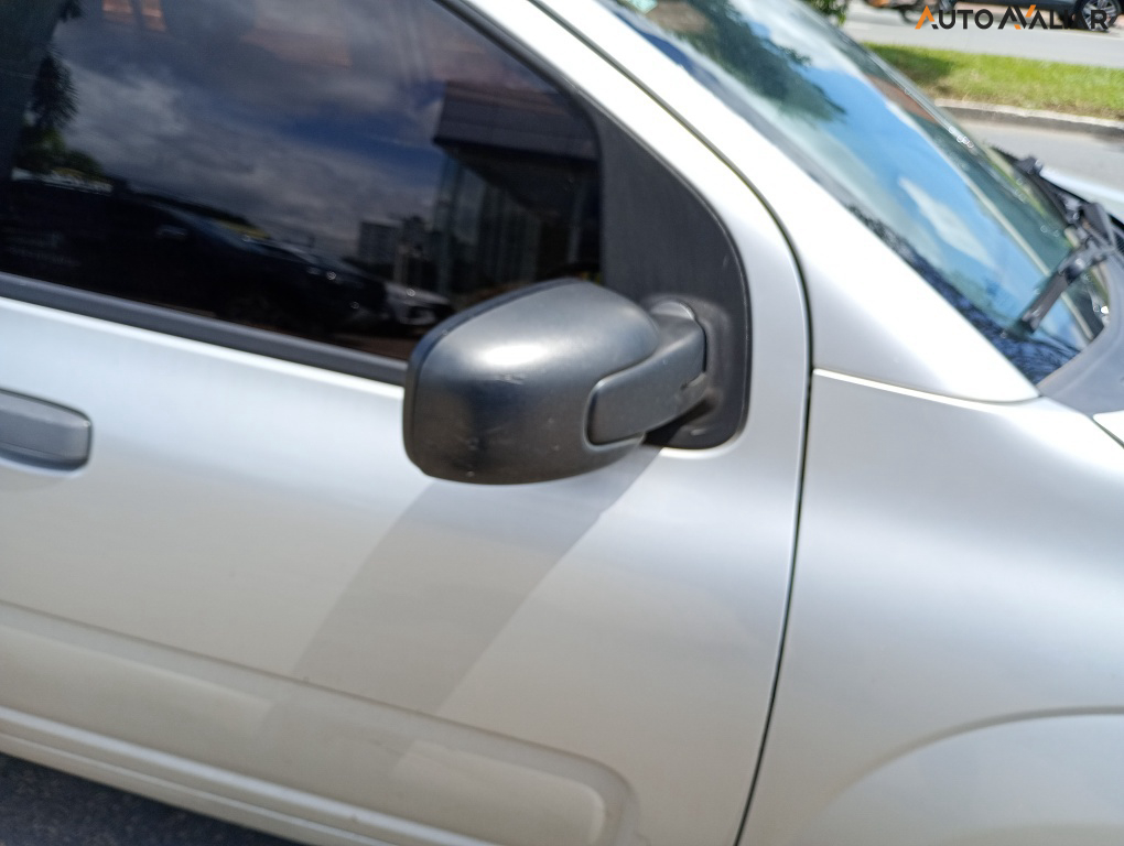 FIAT UNO 1.0 EVO VIVACE 8V FLEX 4P MANUAL