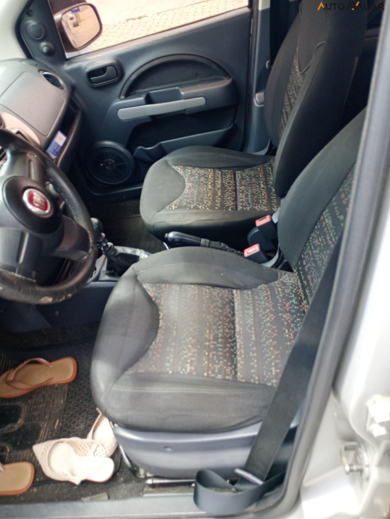 FIAT UNO 1.0 EVO VIVACE 8V FLEX 4P MANUAL