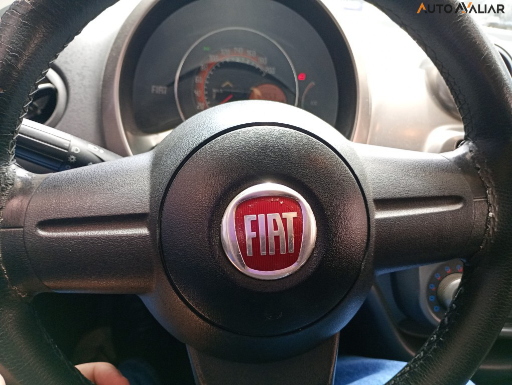 FIAT UNO 1.0 EVO VIVACE 8V FLEX 4P MANUAL