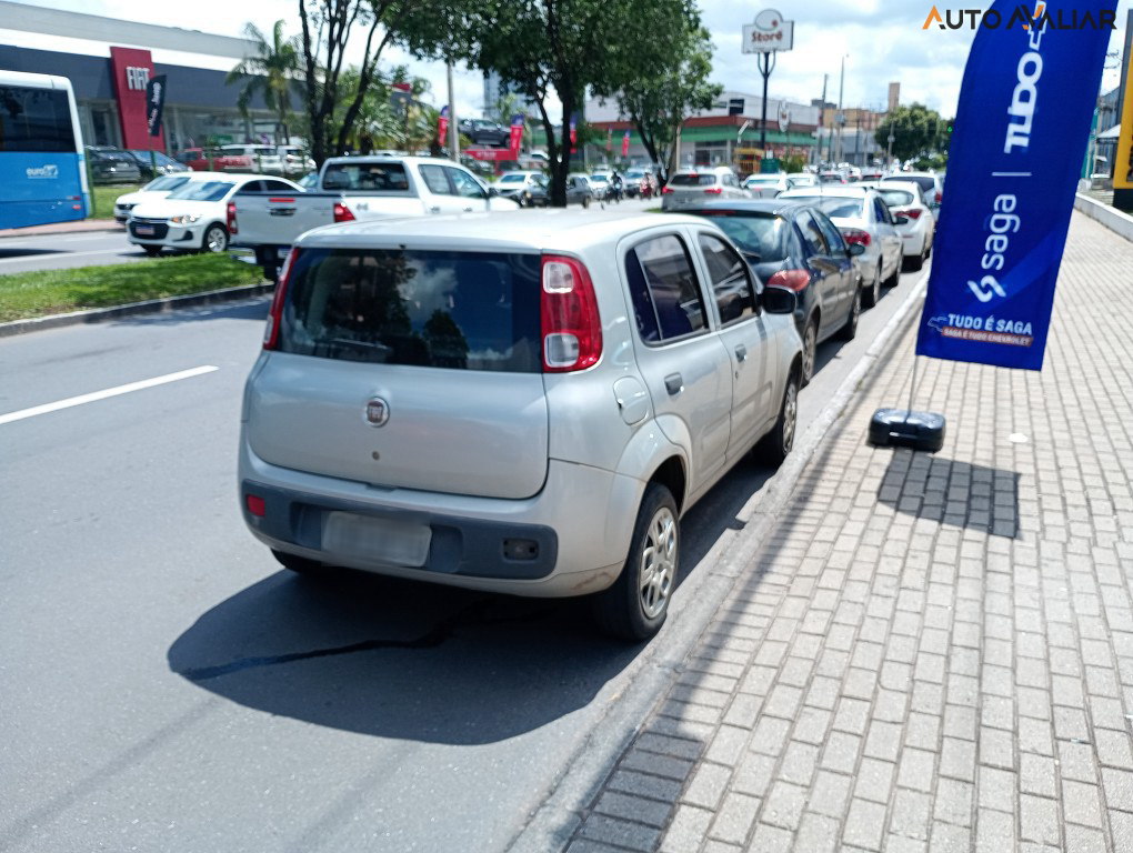 FIAT UNO 1.0 EVO VIVACE 8V FLEX 4P MANUAL