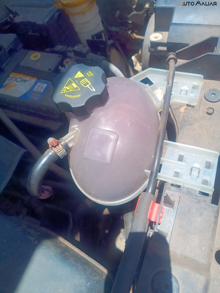 JEEP RENEGADE 1.8 16V FLEX SPORT 4P MANUAL