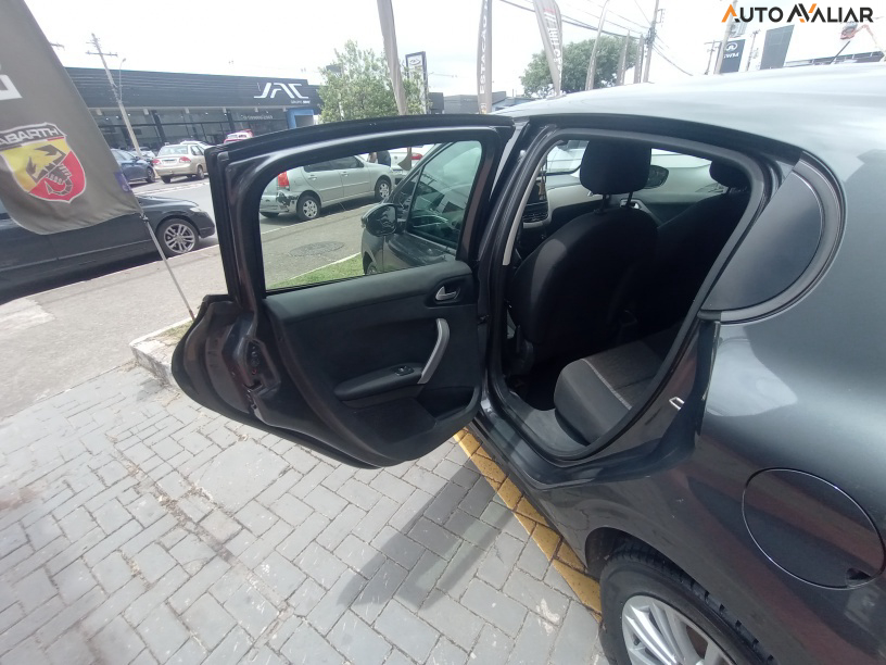 PEUGEOT 208 1.2 ACTIVE 12V FLEX 4P MANUAL