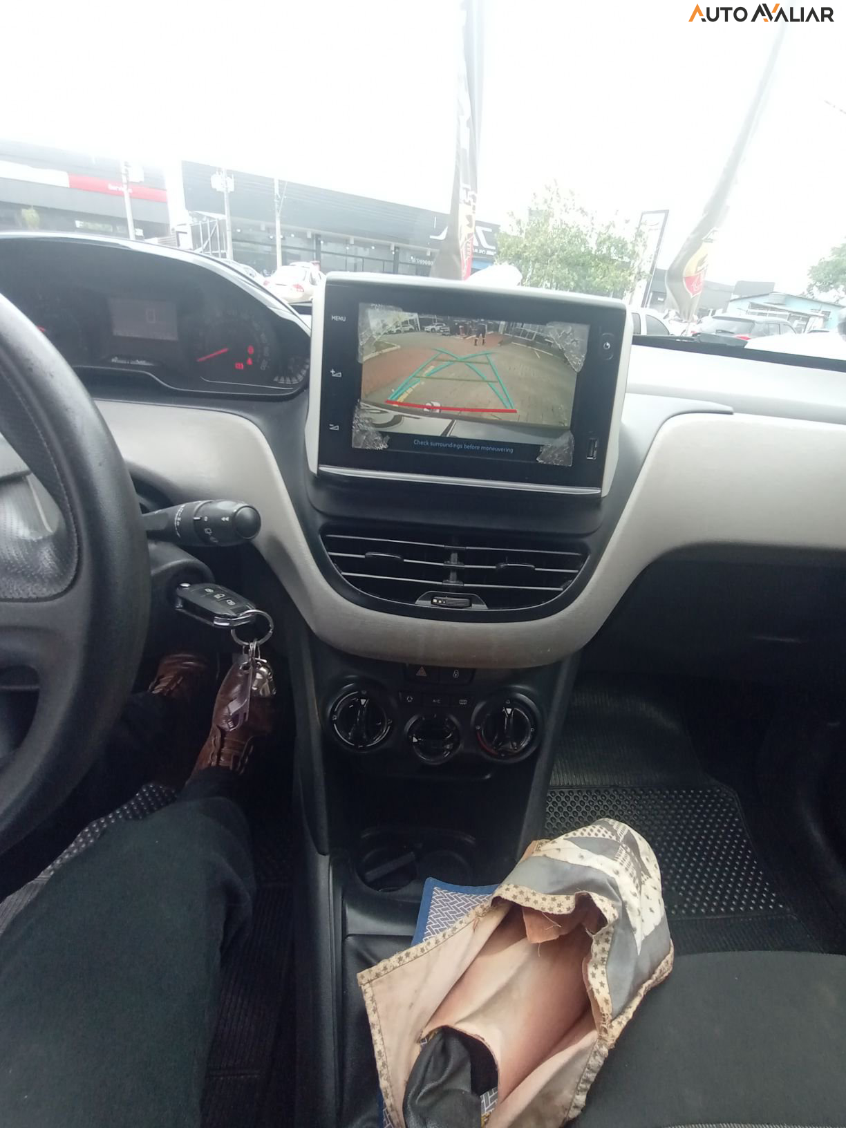 PEUGEOT 208 1.2 ACTIVE 12V FLEX 4P MANUAL