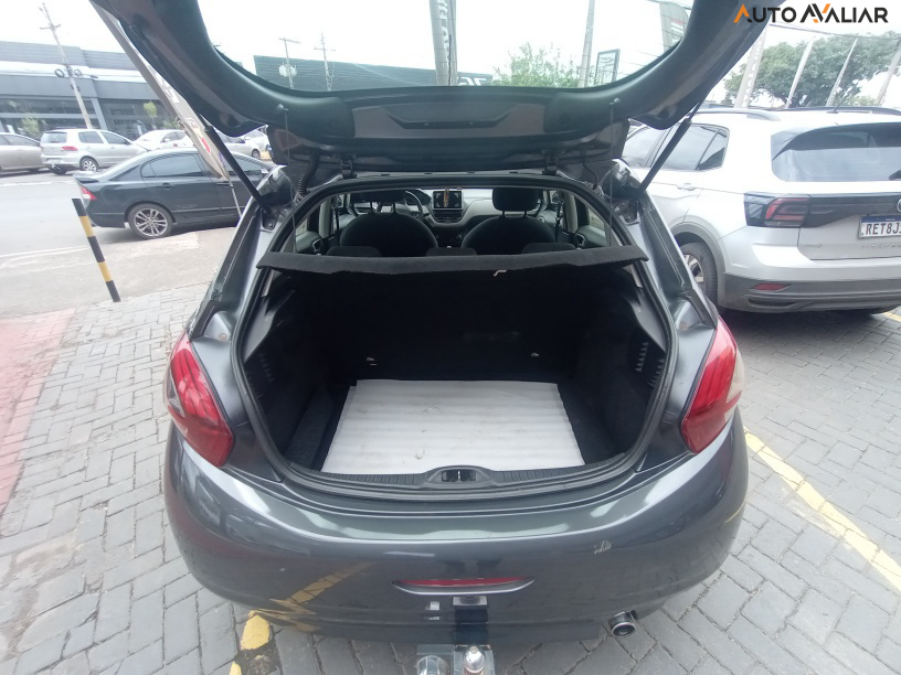 PEUGEOT 208 1.2 ACTIVE 12V FLEX 4P MANUAL