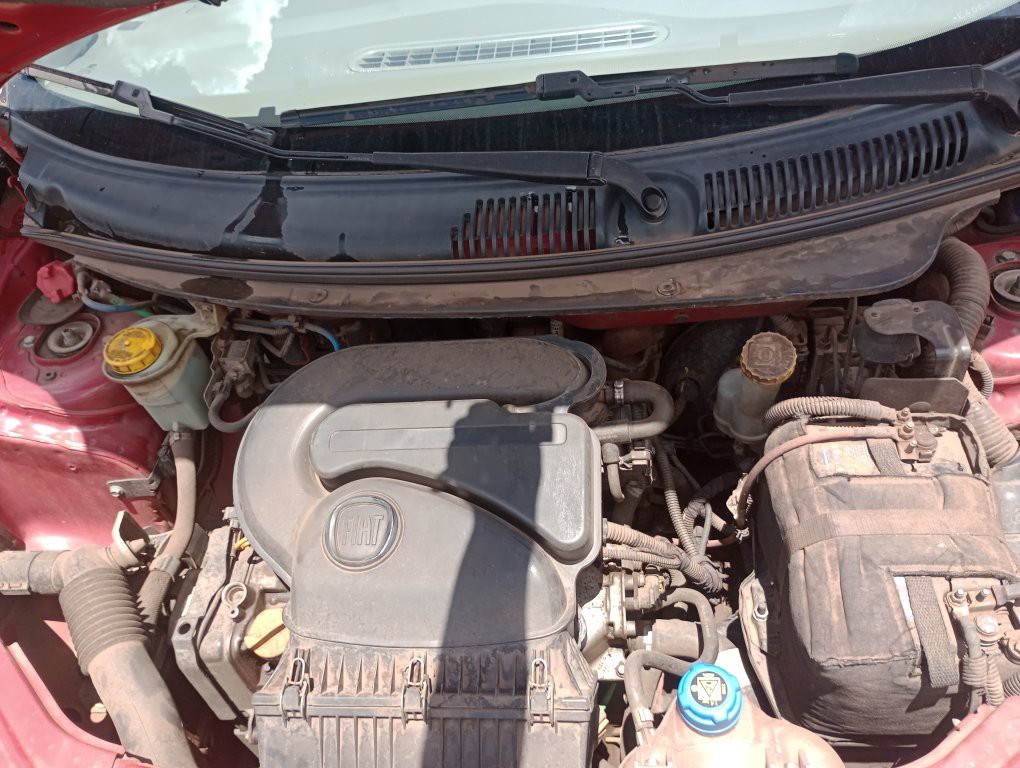 FIAT PALIO 1.0 MPI ATTRACTIVE 8V FLEX 4P MANUAL