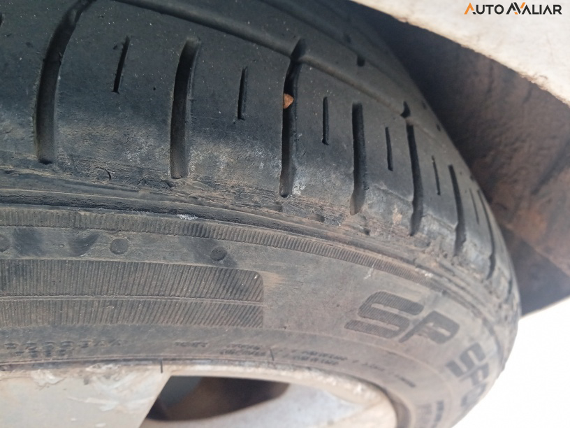 FORD FIESTA 1.6 SE HATCH 16V FLEX 4P MANUAL