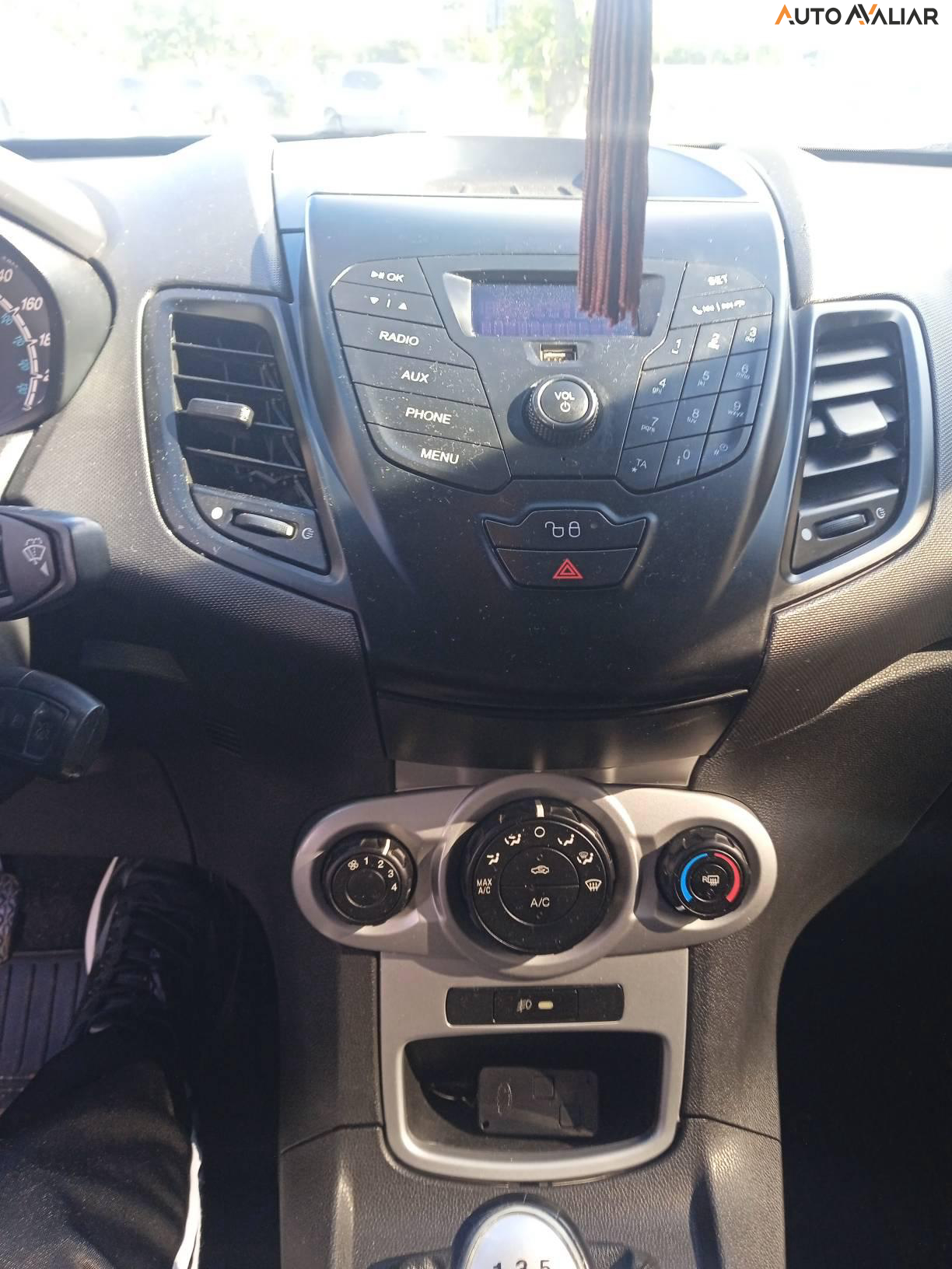 FORD FIESTA 1.6 SE HATCH 16V FLEX 4P MANUAL