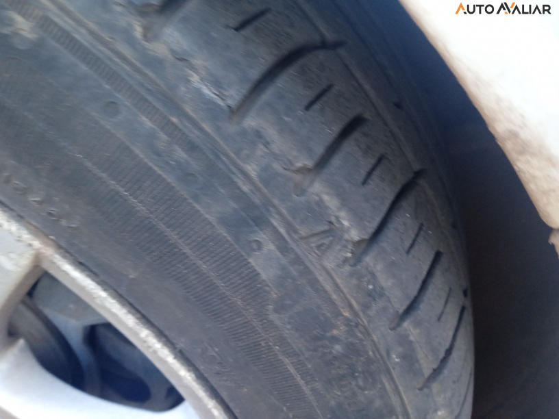 FORD FIESTA 1.6 SE HATCH 16V FLEX 4P MANUAL