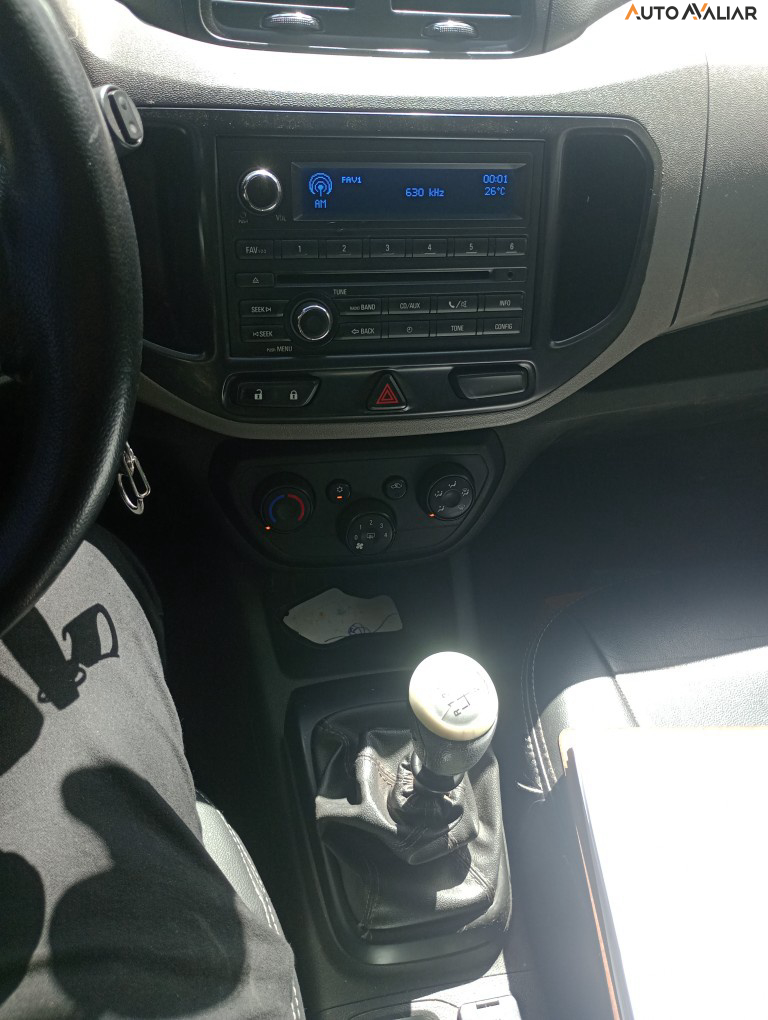 CHEVROLET SPIN 1.8 LT 8V FLEX 4P MANUAL