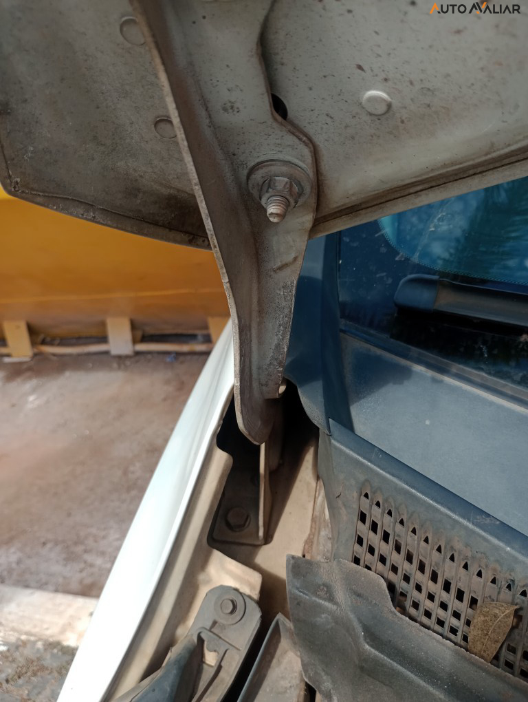 CHEVROLET SPIN 1.8 LT 8V FLEX 4P MANUAL