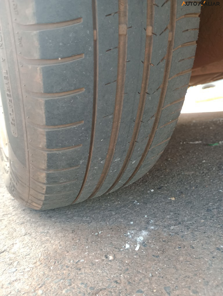 CHEVROLET SPIN 1.8 LT 8V FLEX 4P MANUAL