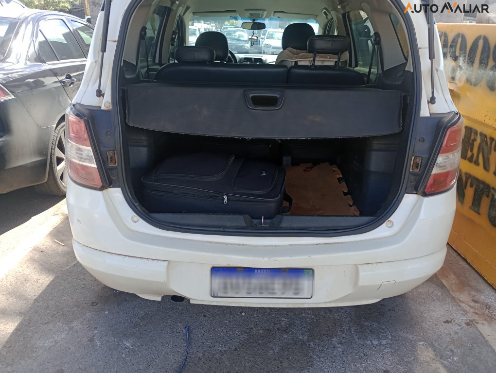 CHEVROLET SPIN 1.8 LT 8V FLEX 4P MANUAL