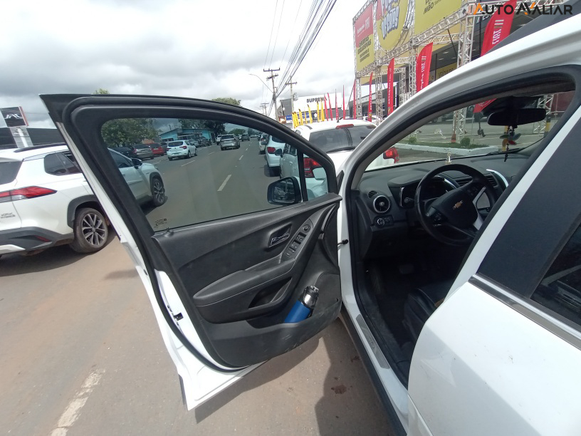 CHEVROLET TRACKER 1.8 MPFI LTZ 4X2 16V FLEX 4P AUTOMATICO