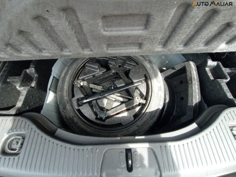 CHEVROLET TRACKER 1.8 MPFI LTZ 4X2 16V FLEX 4P AUTOMATICO