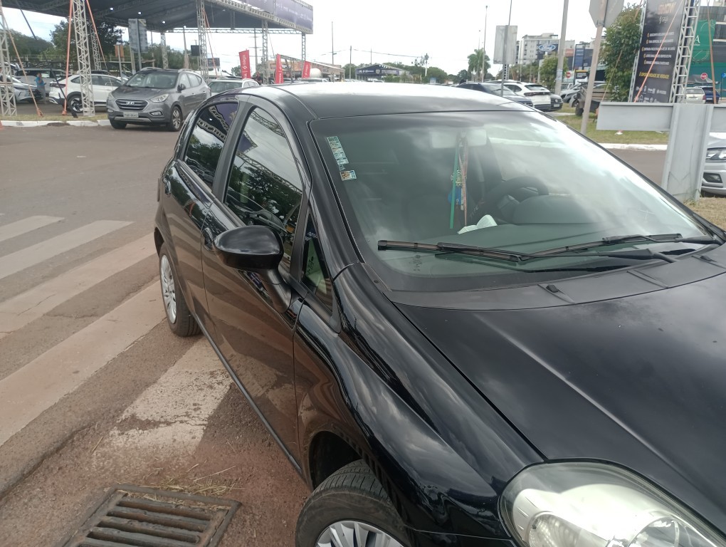 FIAT PUNTO 1.4 ATTRACTIVE 8V FLEX 4P MANUAL