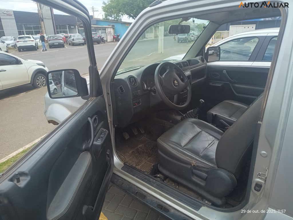 SUZUKI JIMNY 1.3 4ALL 4X4 16V GASOLINA 2P MANUAL