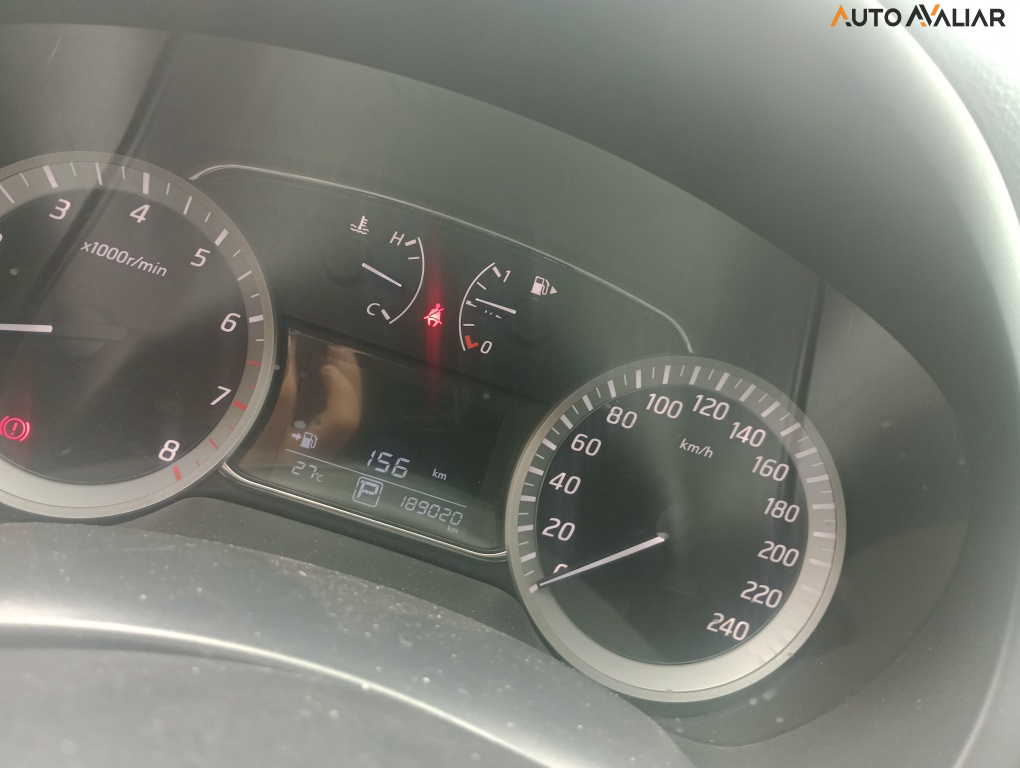 NISSAN SENTRA 2.0 SV 16V FLEX 4P AUTOMATICO