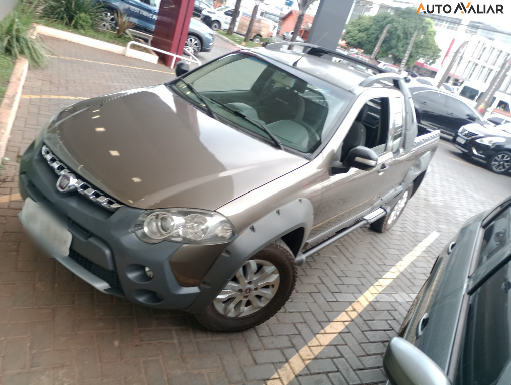 FIAT STRADA 1.8 MPI ADVENTURE CD 16V FLEX 2P MANUAL