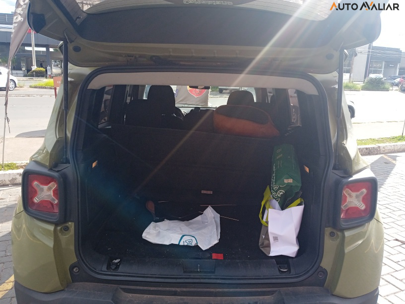 JEEP RENEGADE 1.8 16V FLEX LONGITUDE 4P AUTOMATICO
