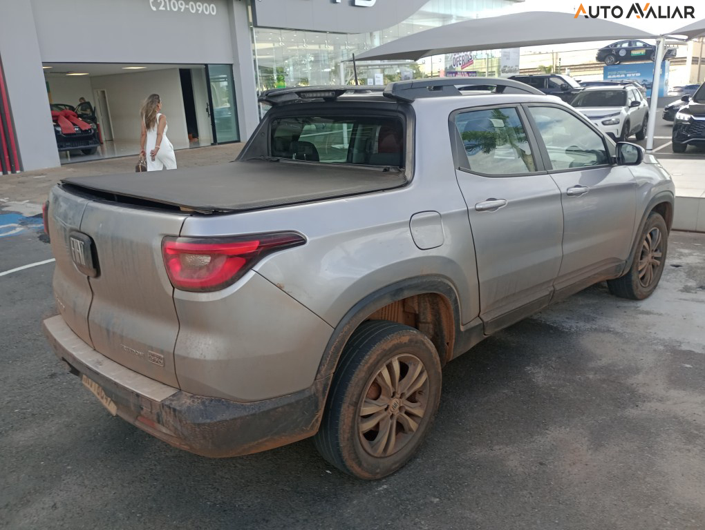FIAT TORO 1.3 TURBO 270 FLEX FREEDOM AT6