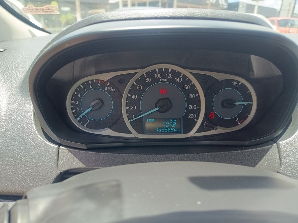 FORD KA 1.0 SE / SE PLUS TI-VCT FLEX 