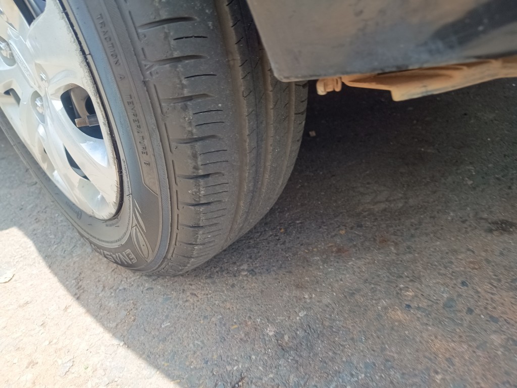 FORD KA 1.0 SE / SE PLUS TI-VCT FLEX 