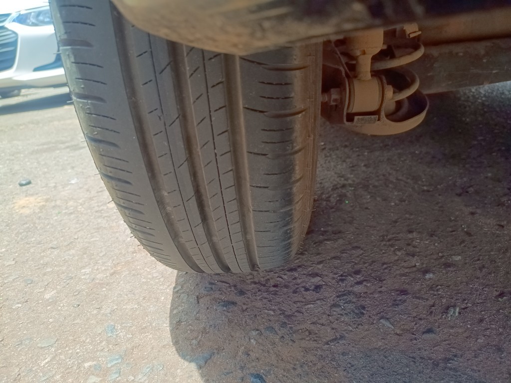 FORD KA 1.0 SE / SE PLUS TI-VCT FLEX 