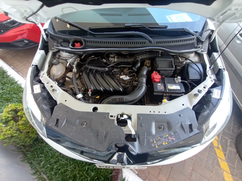 RENAULT CAPTUR 1.6 16V SCE FLEX LIFE X-TRONIC