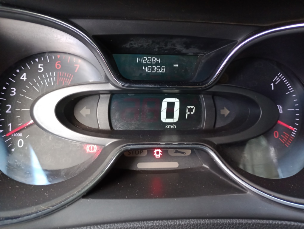 RENAULT CAPTUR 1.6 16V SCE FLEX LIFE X-TRONIC