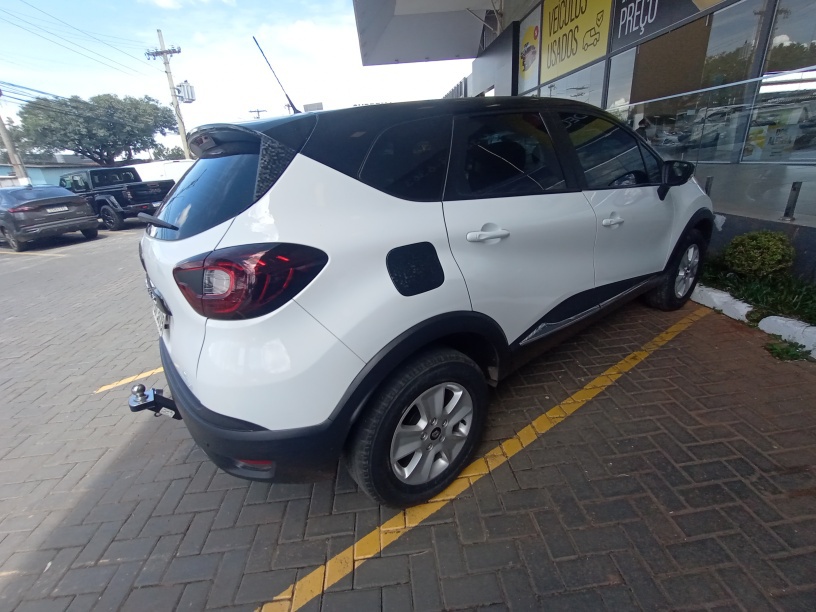 RENAULT CAPTUR 1.6 16V SCE FLEX LIFE X-TRONIC