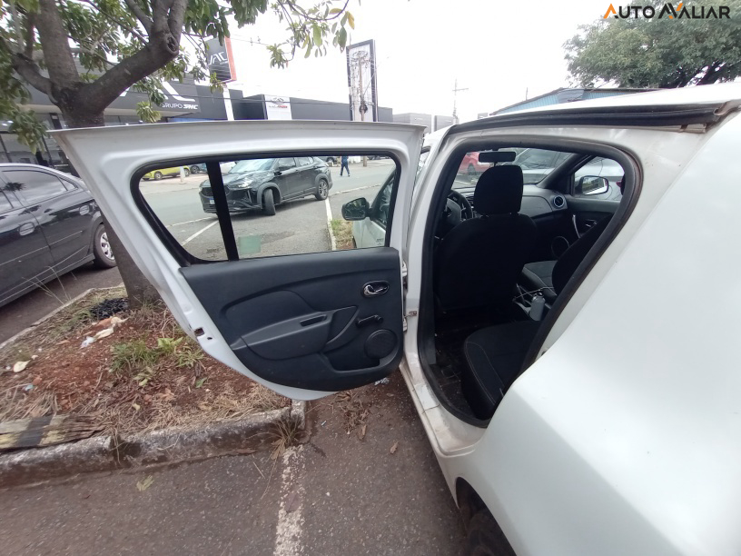 RENAULT SANDERO 1.0 12V SCE FLEX EXPRESSION MANUAL