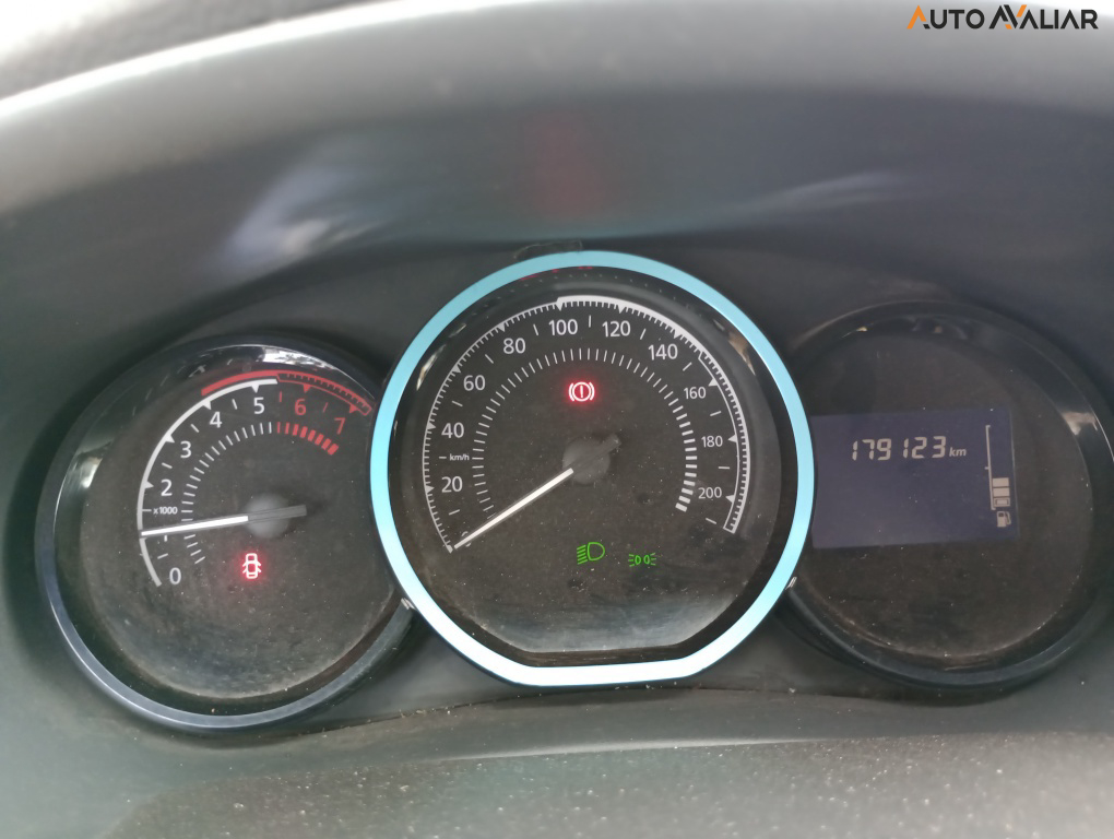 RENAULT SANDERO 1.0 12V SCE FLEX EXPRESSION MANUAL