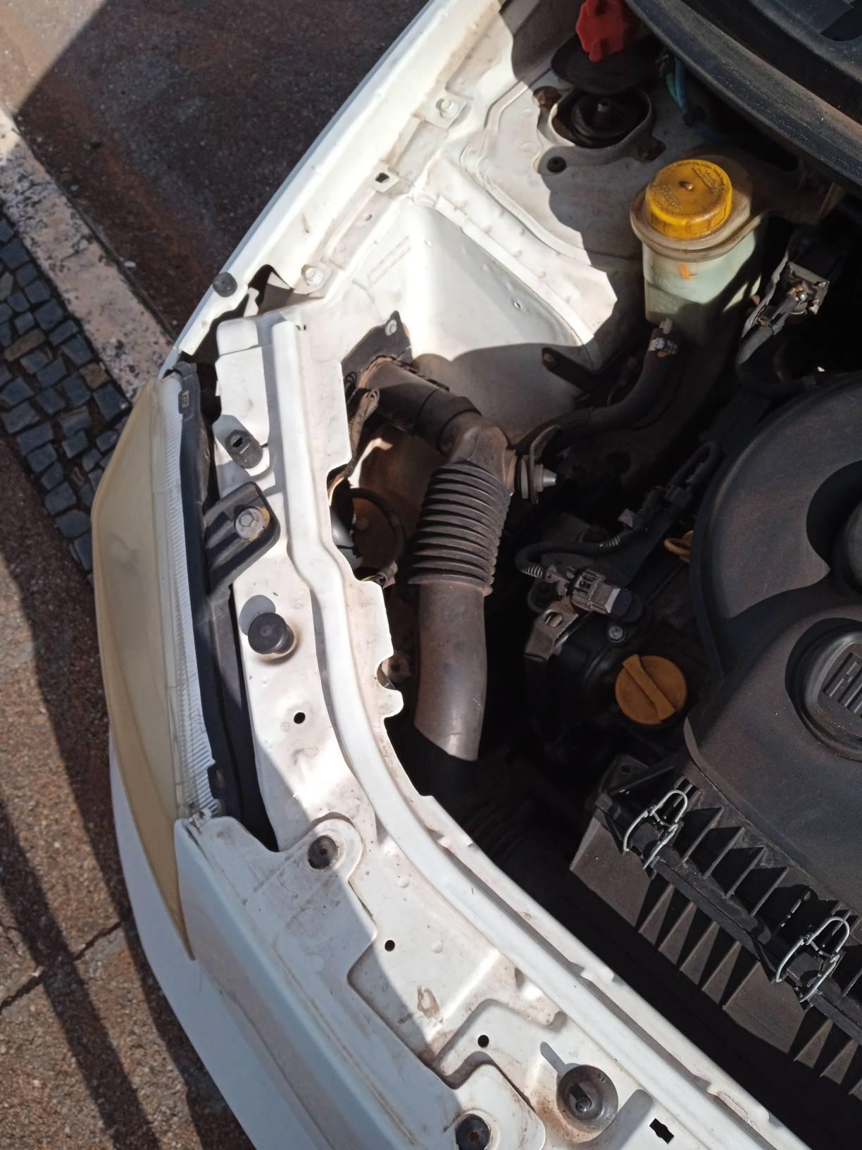 FIAT UNO 1.0 EVO VIVACE 8V FLEX 4P MANUAL