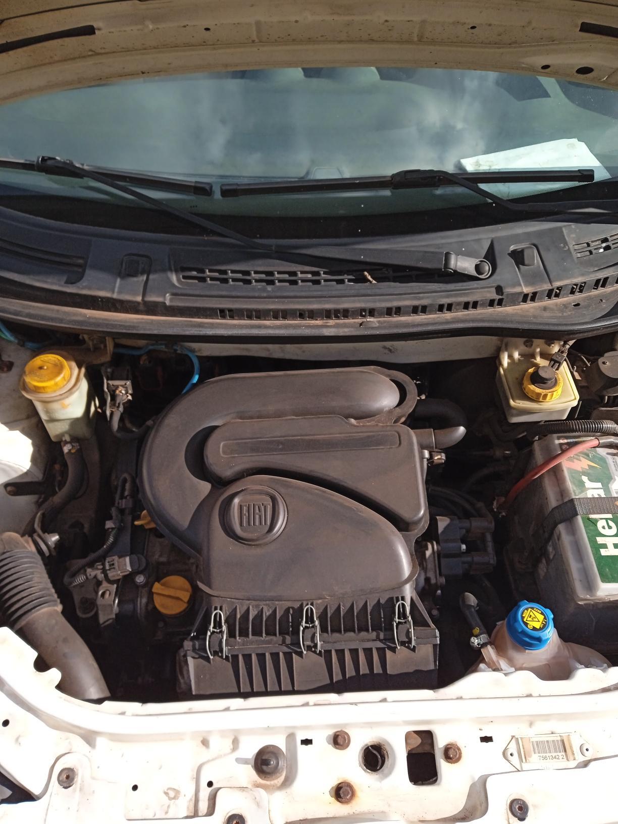 FIAT UNO 1.0 EVO VIVACE 8V FLEX 4P MANUAL