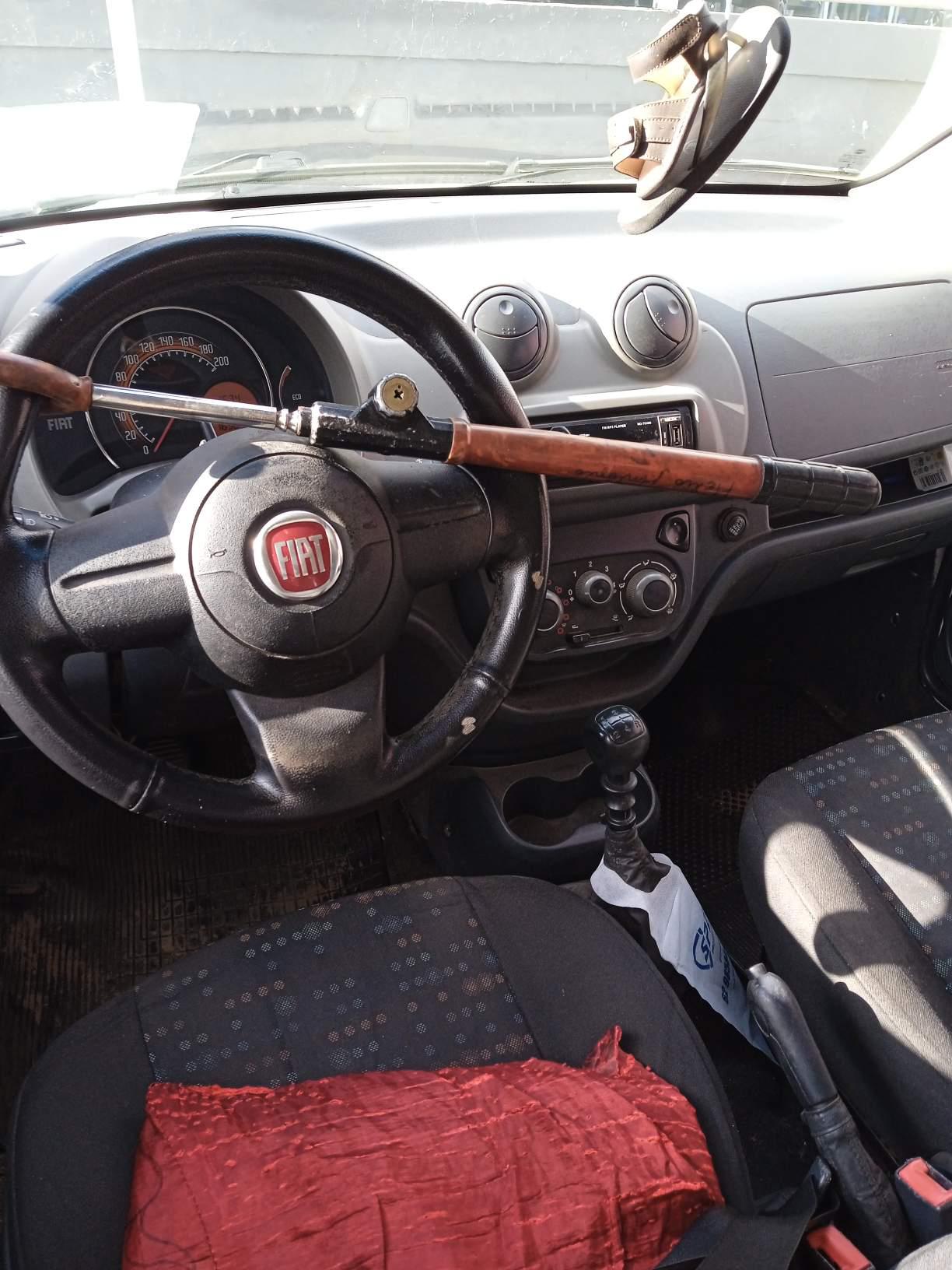 FIAT UNO 1.0 EVO VIVACE 8V FLEX 4P MANUAL