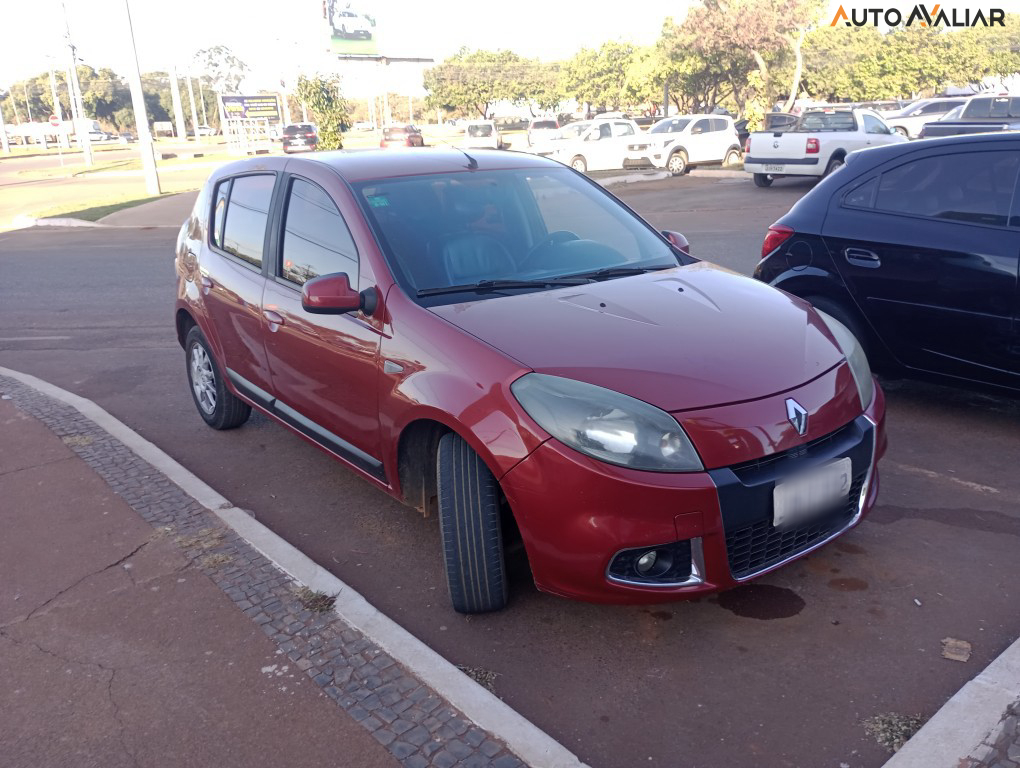 RENAULT SANDERO 1.6 PRIVILEGE 16V FLEX 4P AUTOMATICO