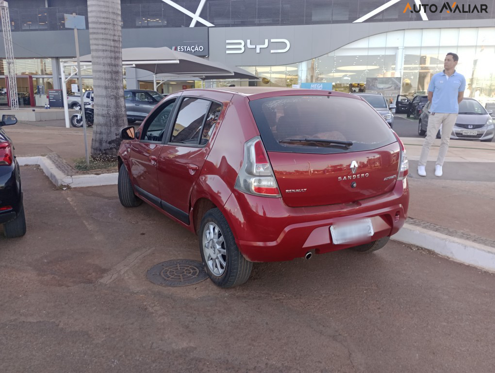 RENAULT SANDERO 1.6 PRIVILEGE 16V FLEX 4P AUTOMATICO