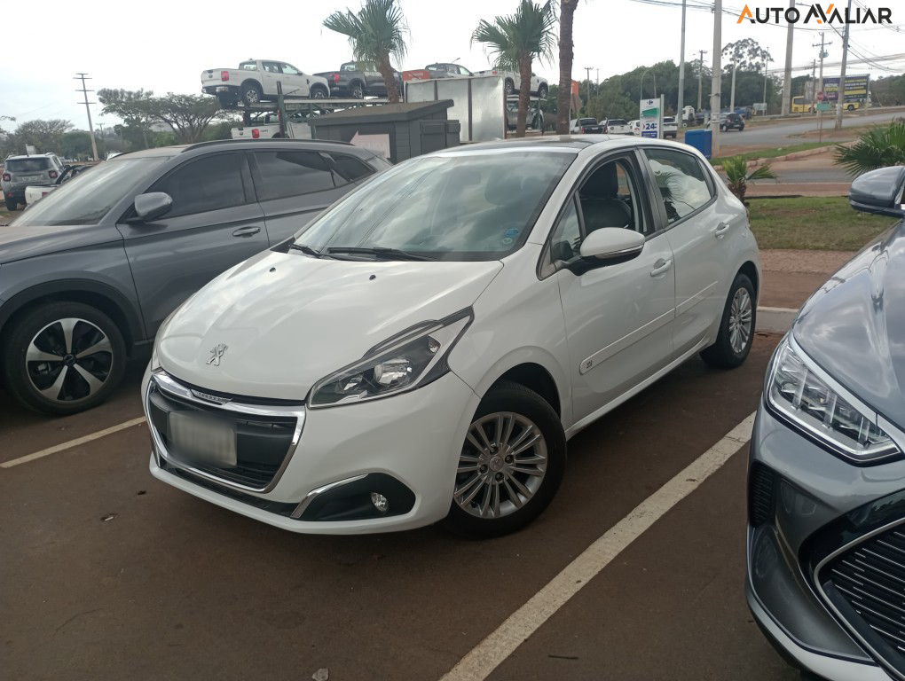 PEUGEOT 208 1.6 ALLURE 16V FLEX 4P AUTOMATICO