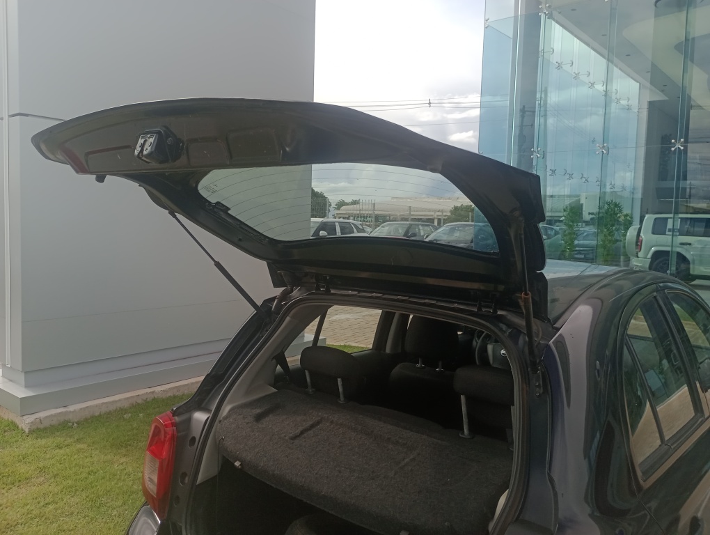 NISSAN MARCH 1.0 S 12V FLEX 4P MANUAL