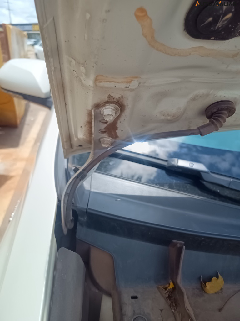 TOYOTA PRIUS 1.8 16V HIBRIDO 4P AUTOMATICO