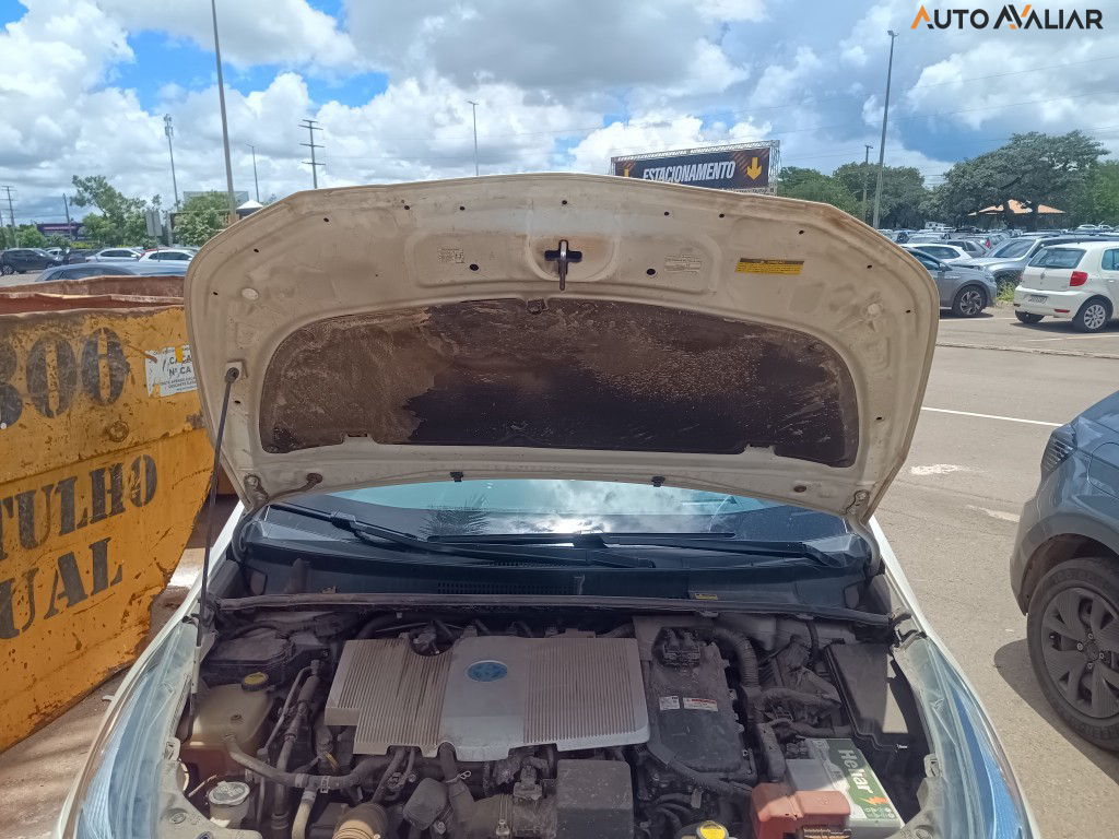 TOYOTA PRIUS 1.8 16V HIBRIDO 4P AUTOMATICO