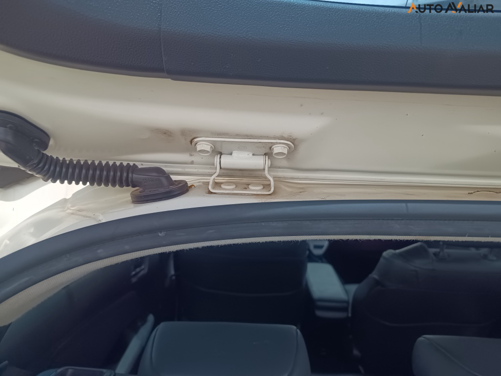 TOYOTA PRIUS 1.8 16V HIBRIDO 4P AUTOMATICO