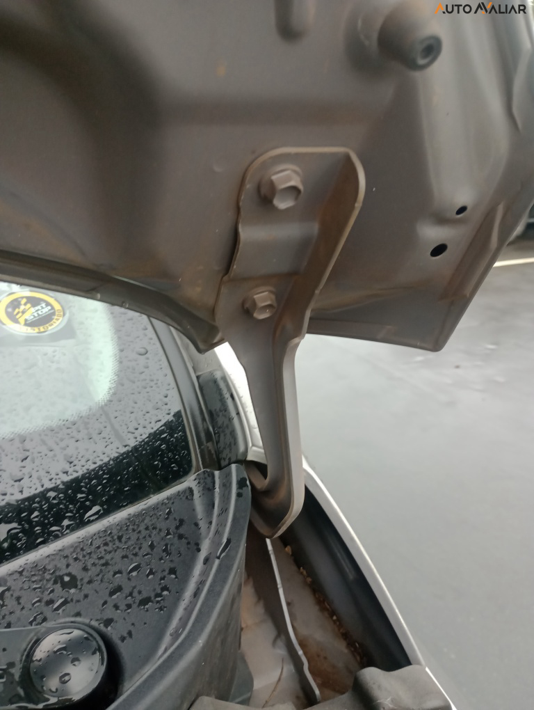 HYUNDAI HB20S 1.6 COMFORT PLUS 16V FLEX 4P AUTOMATICO