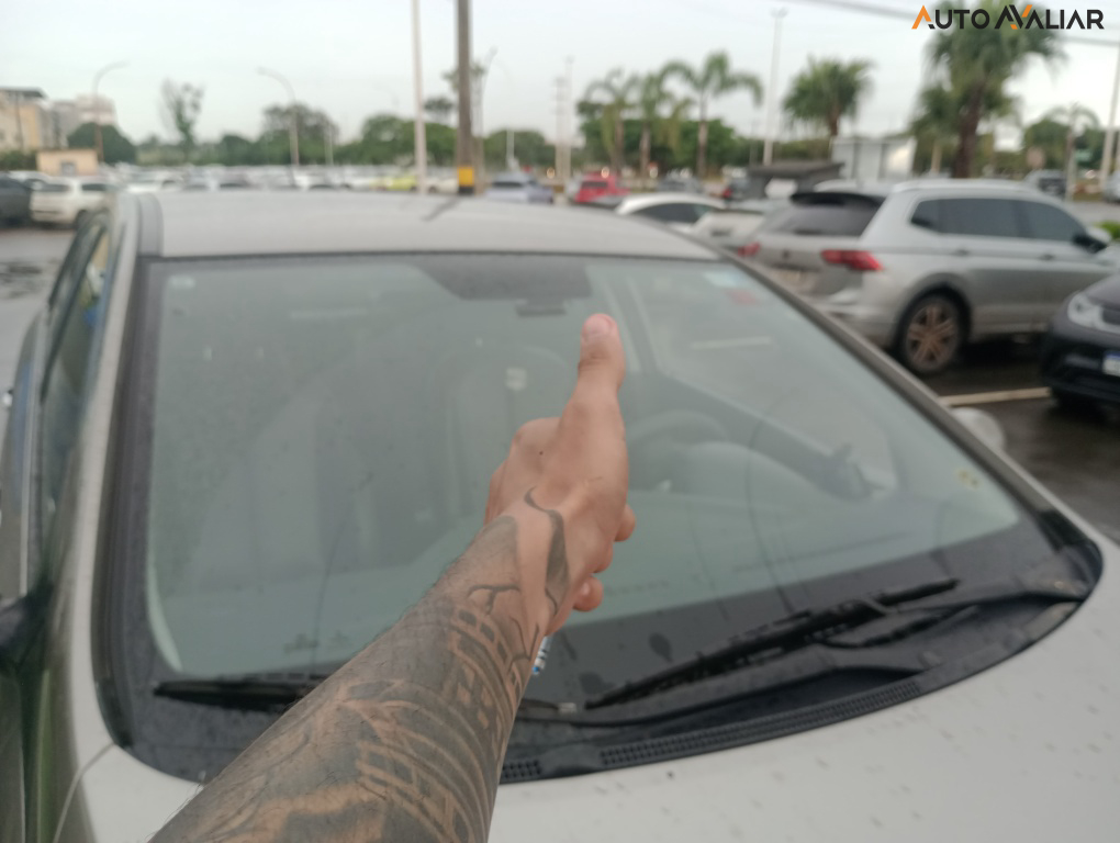 HYUNDAI HB20S 1.6 COMFORT PLUS 16V FLEX 4P AUTOMATICO