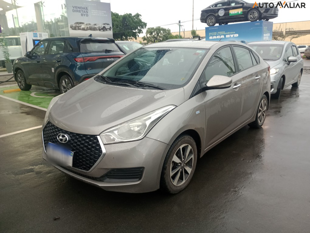 HYUNDAI HB20S 1.6 COMFORT PLUS 16V FLEX 4P AUTOMATICO