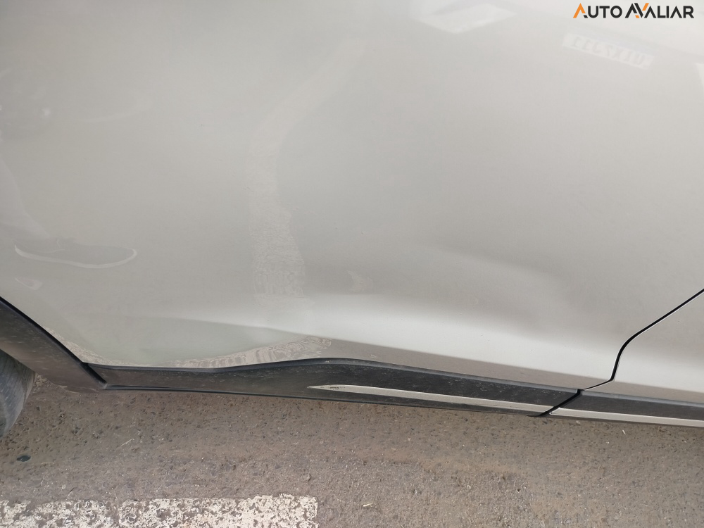 NISSAN KICKS 1.6 16V FLEXSTART SL 4P XTRONIC