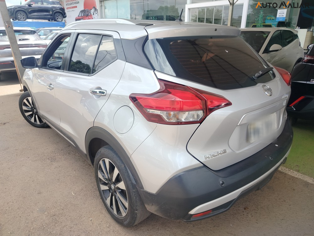 NISSAN KICKS 1.6 16V FLEXSTART SL 4P XTRONIC